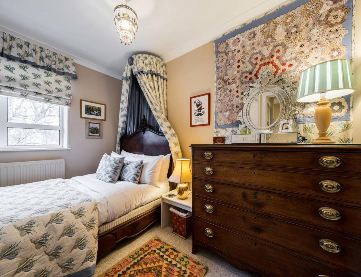 3 Bedroom Apartment On Portobello Road In Notting Hill Londyn Zewnętrze zdjęcie